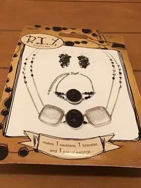 D.I.Y. Jewelry Making